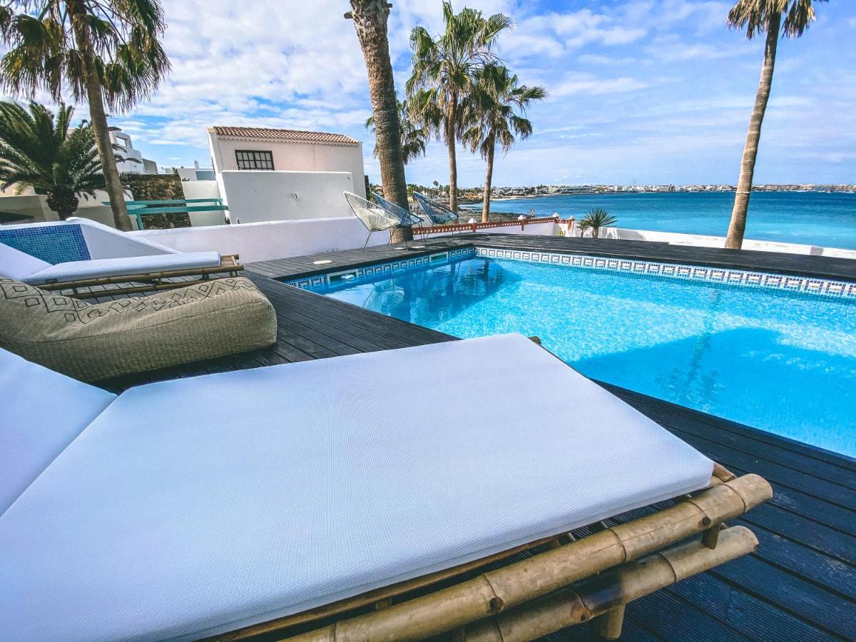 קורלחו Villa Los Flamencos By Veaco- Beachfront & Pool מראה חיצוני תמונה