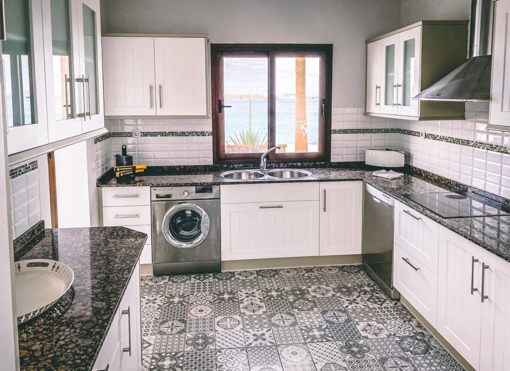 קורלחו Villa Los Flamencos By Veaco- Beachfront & Pool מראה חיצוני תמונה