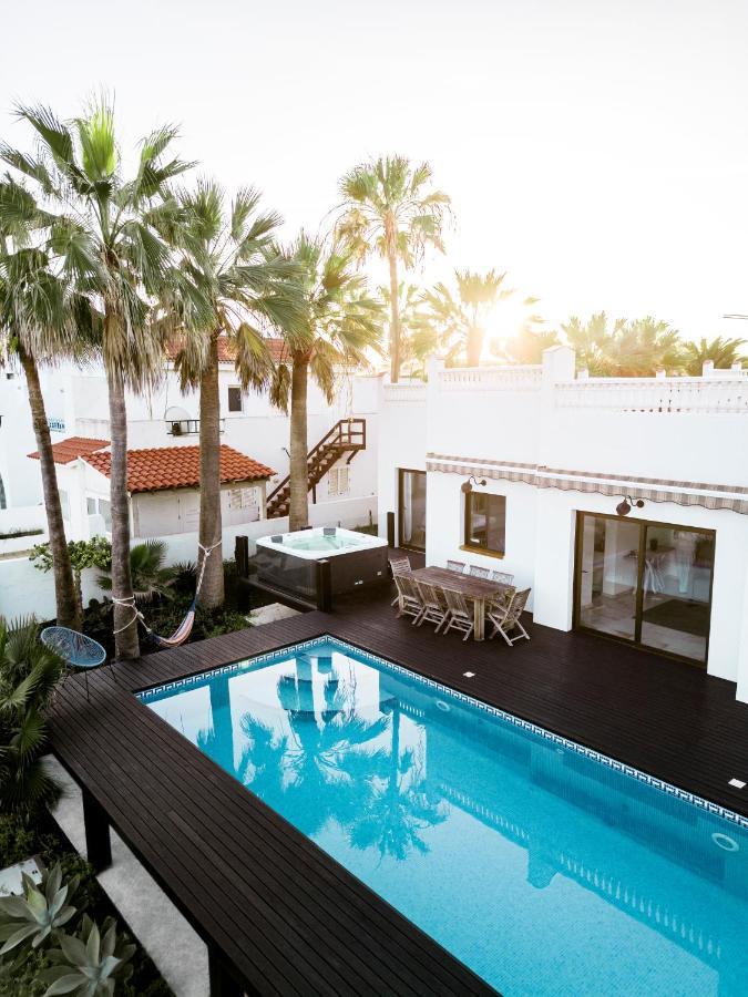 קורלחו Villa Los Flamencos By Veaco- Beachfront & Pool מראה חיצוני תמונה